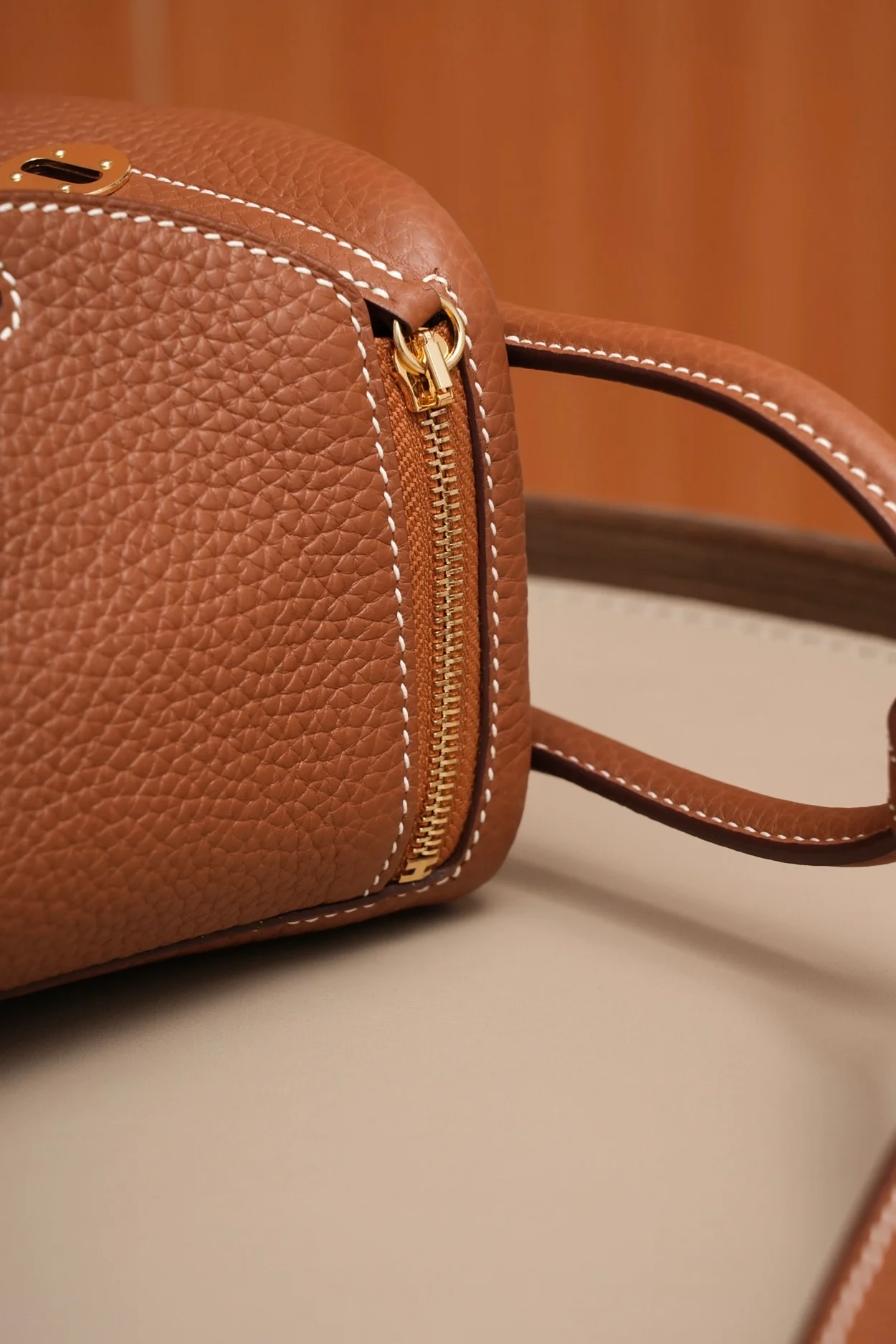 에르메스 린디 미니 골드 클레망스 골드 하드웨어 (100% HAND MADE)