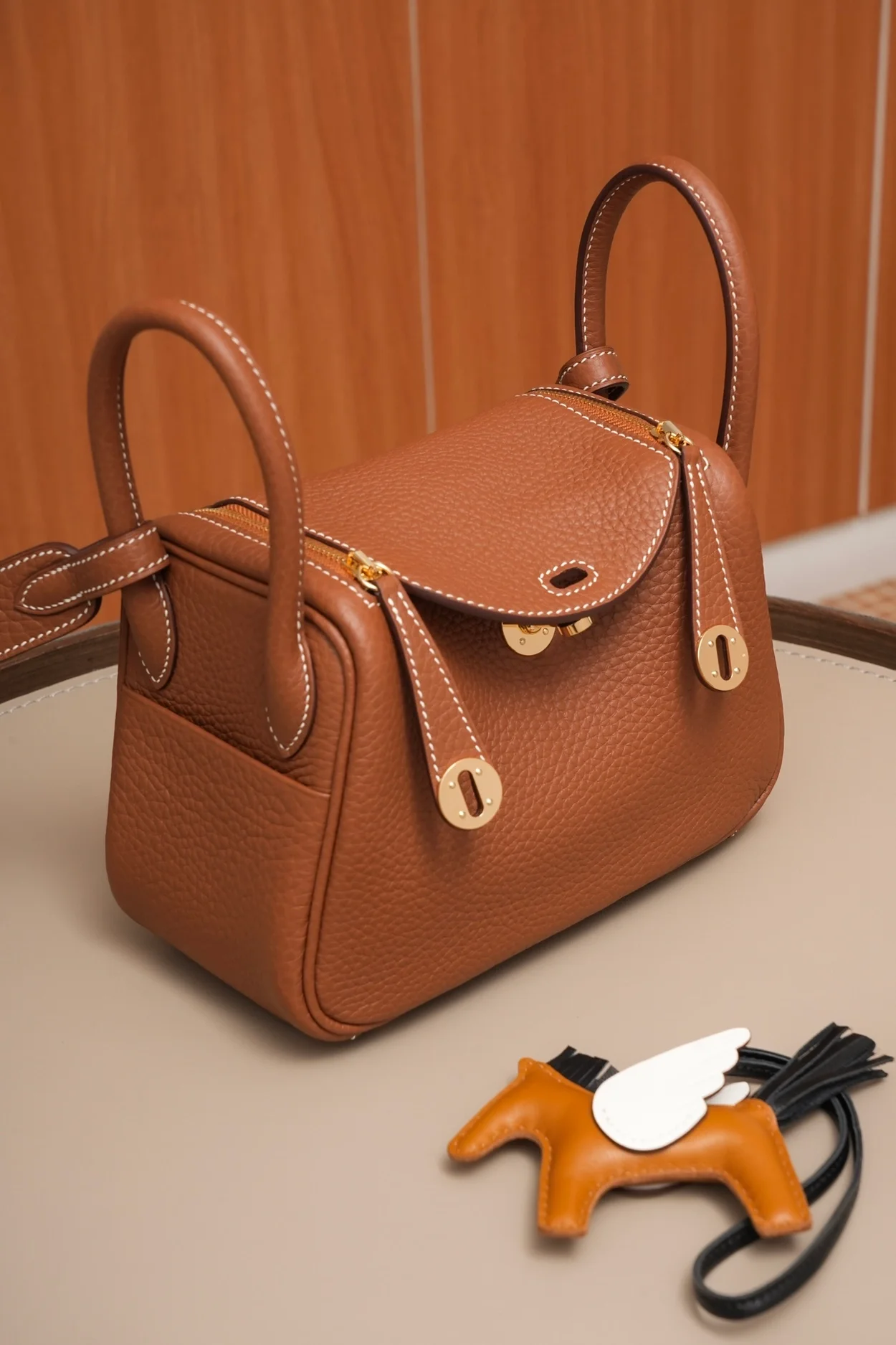 에르메스 린디 미니 골드 클레망스 골드 하드웨어 (100% HAND MADE)