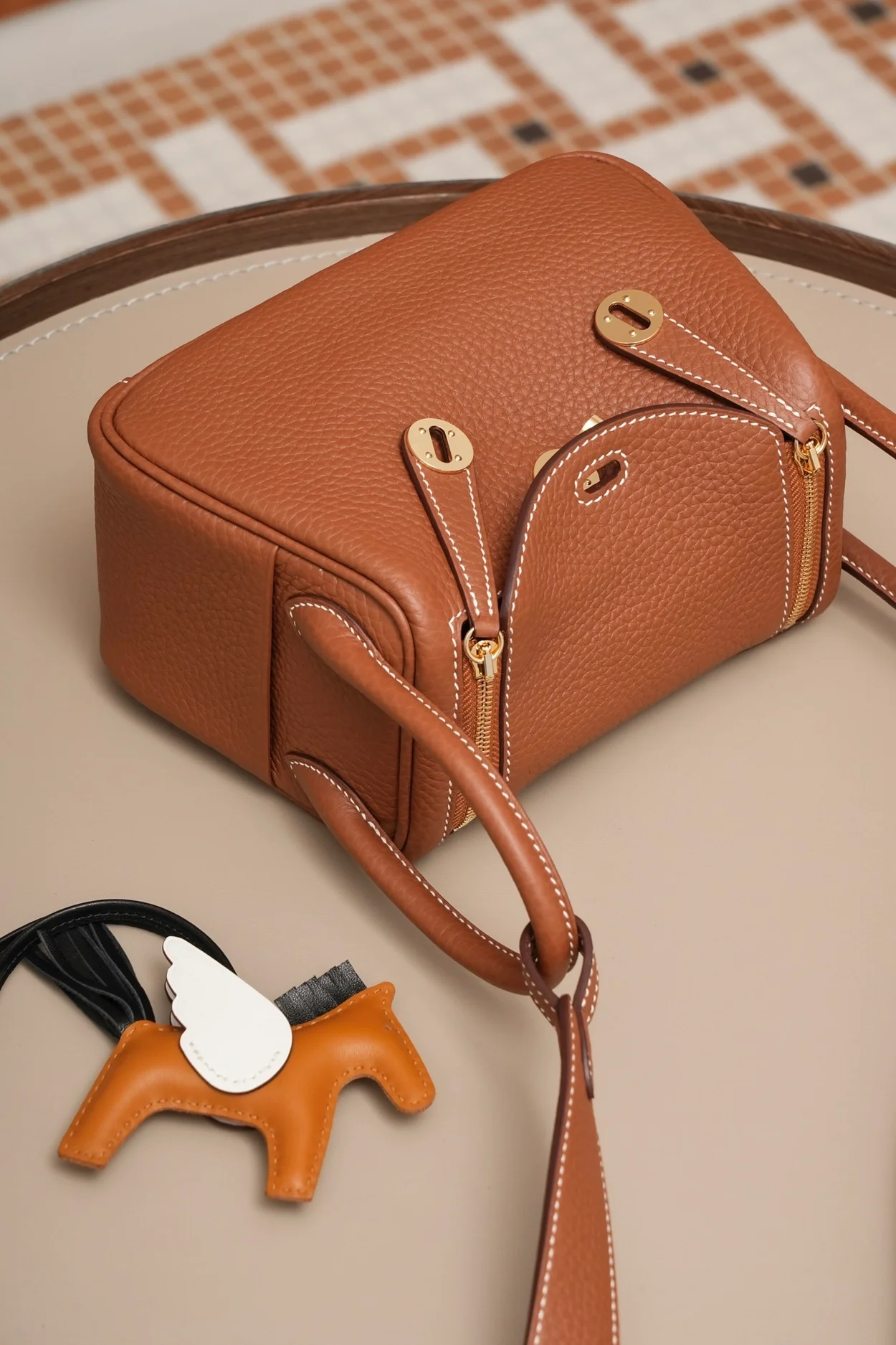 에르메스 린디 미니 골드 클레망스 골드 하드웨어 (100% HAND MADE)