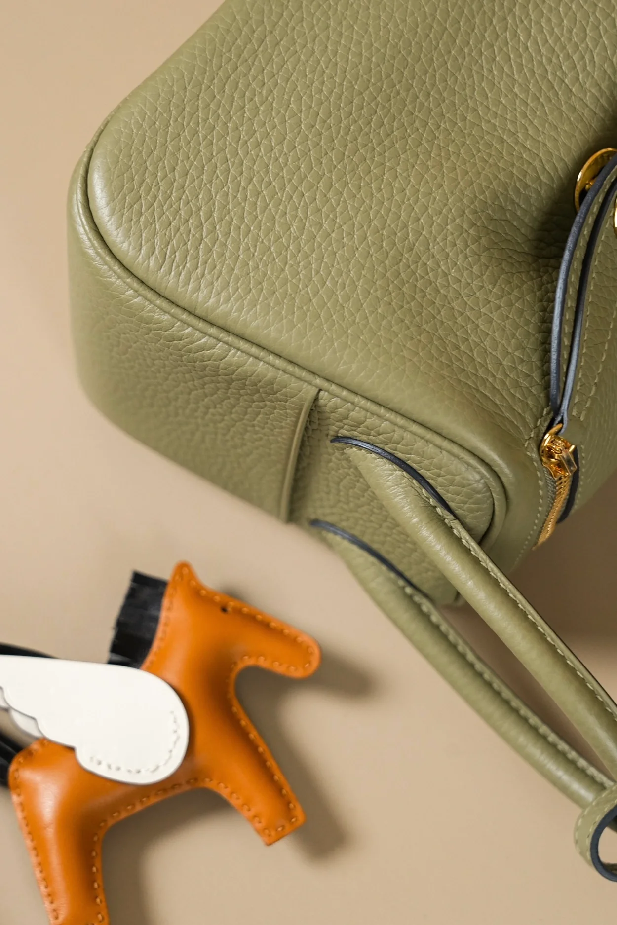 에르메스 린디 미니 소쥬 클레망스 골드 하드웨어 (100% HAND MADE)