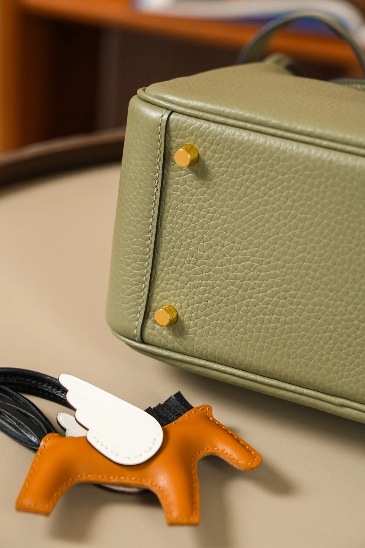 에르메스 린디 미니 소쥬 클레망스 골드 하드웨어 (100% HAND MADE)