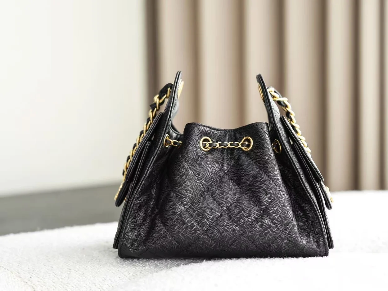 샤넬 25백 미니 블랙 금장 캐비어 호보백