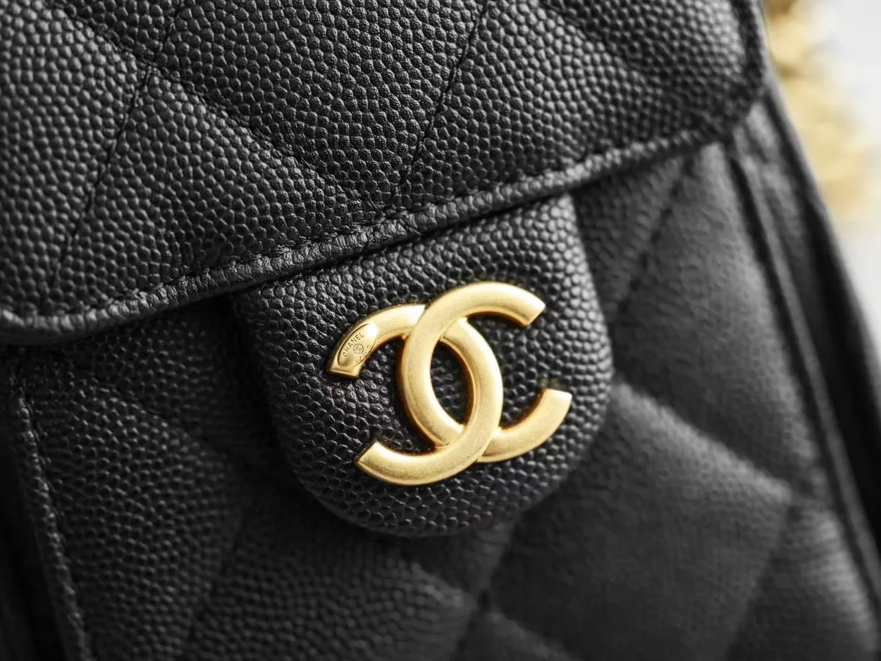 샤넬 25백 미니 블랙 금장 캐비어 호보백