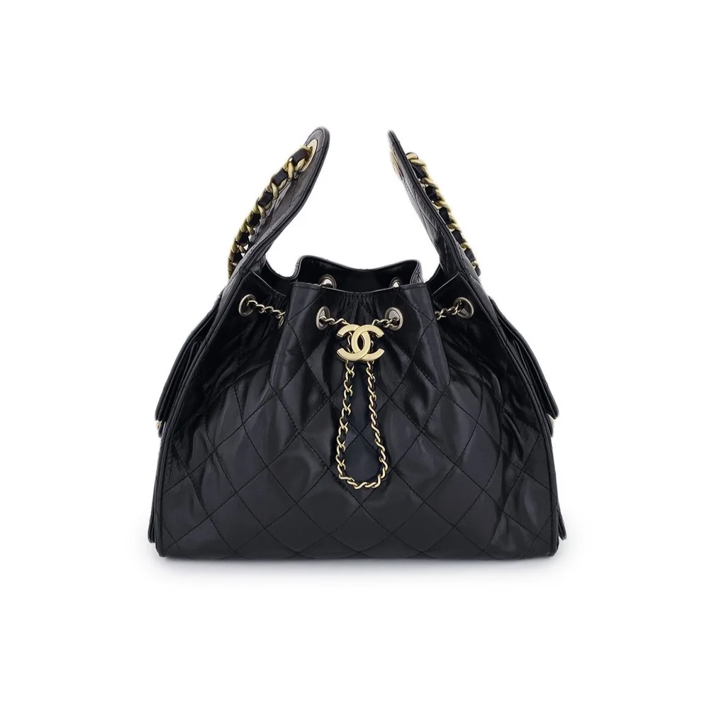 샤넬 25백 스몰 블랙 샤이니 카프스킨 호보백