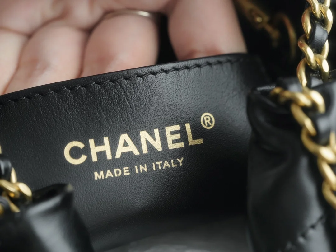 샤넬 24SS 22백 미니 블랙 금장