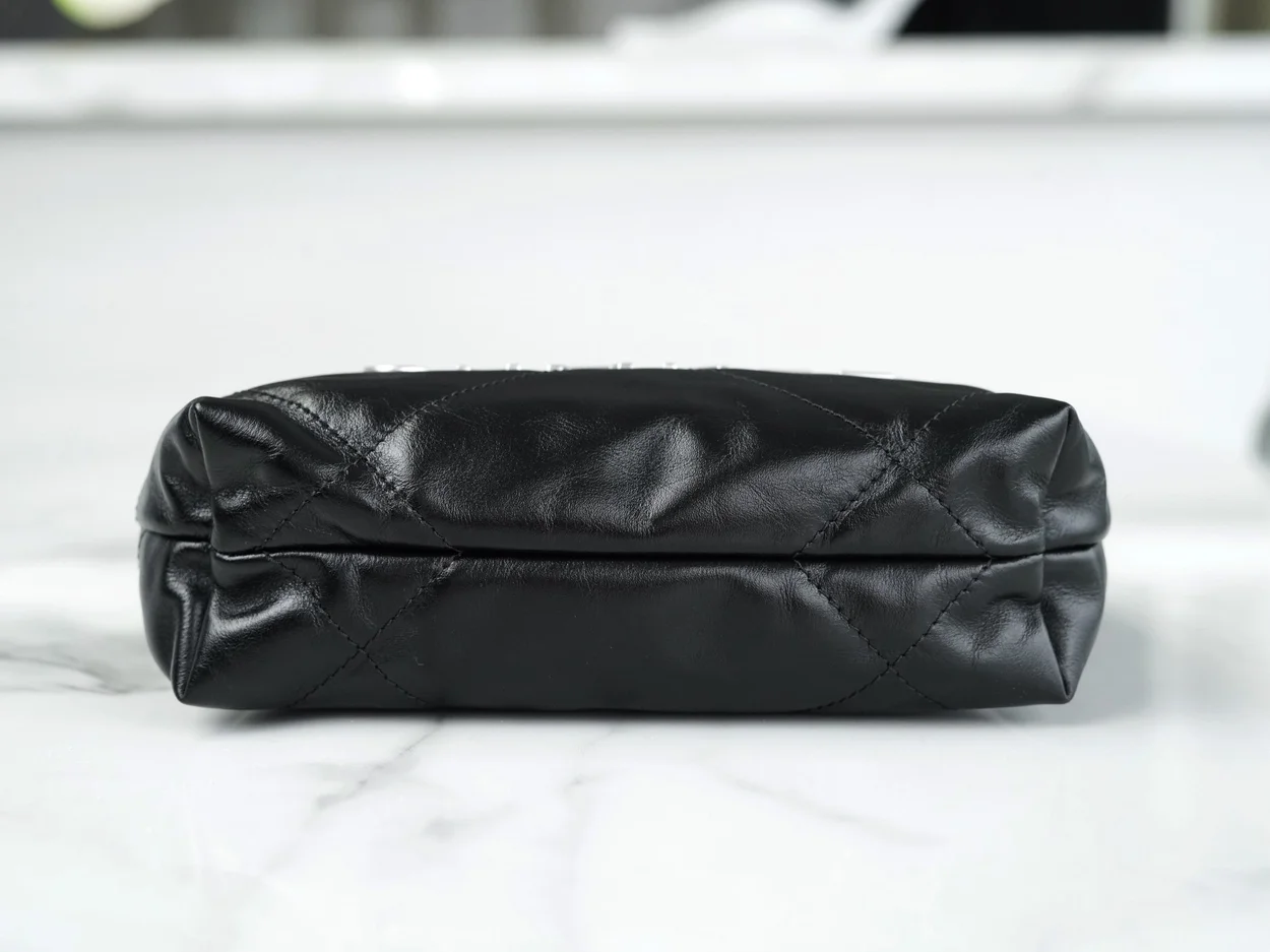 샤넬 22백 미니 블랙 은장