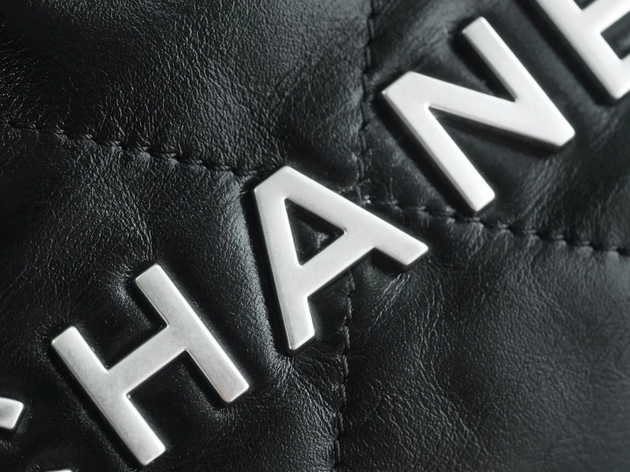 샤넬 22백 미니 블랙 은장