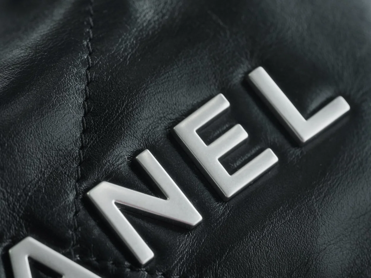 샤넬 22백 미니 블랙 은장