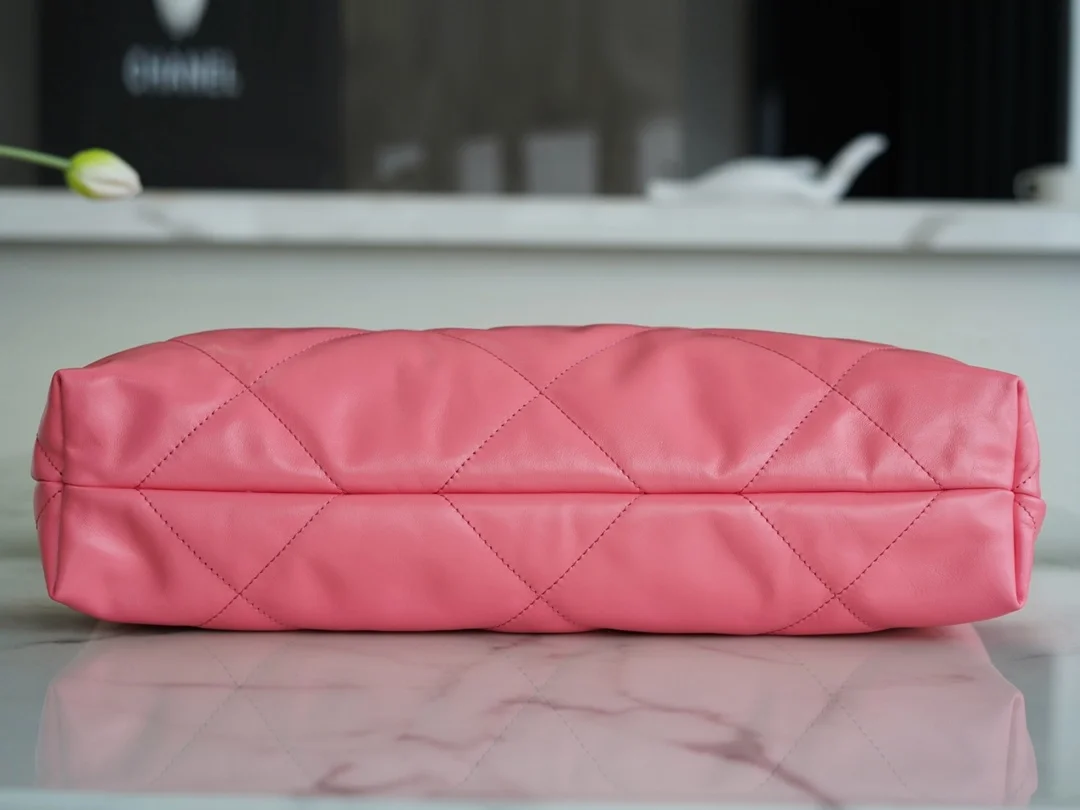 샤넬 22백 미디엄 코랄핑크 금장