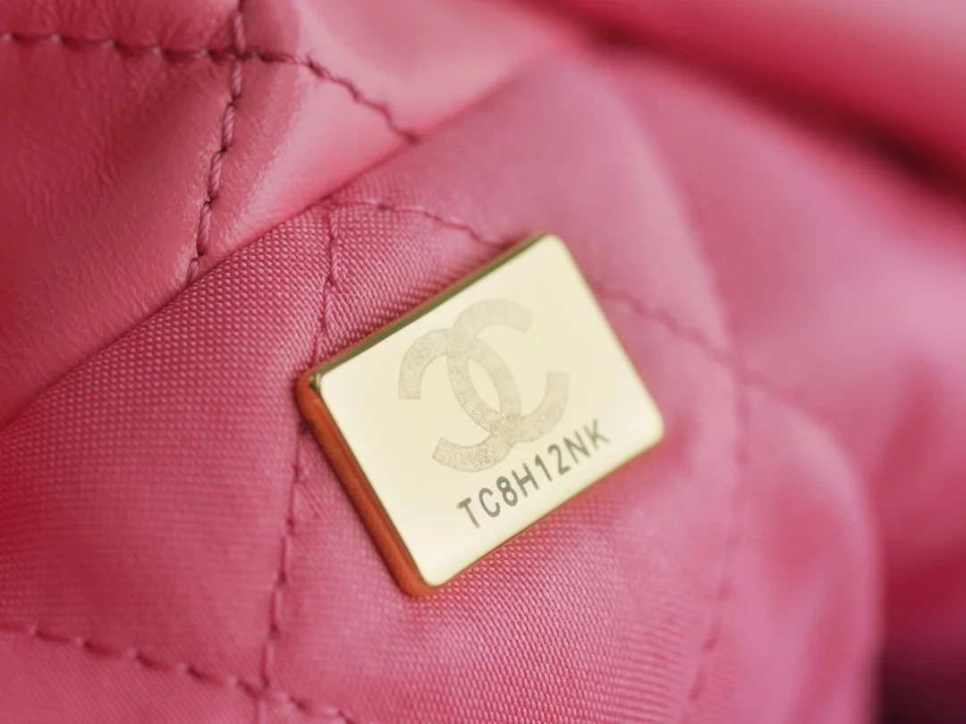 샤넬 22백 미디엄 코랄핑크 금장