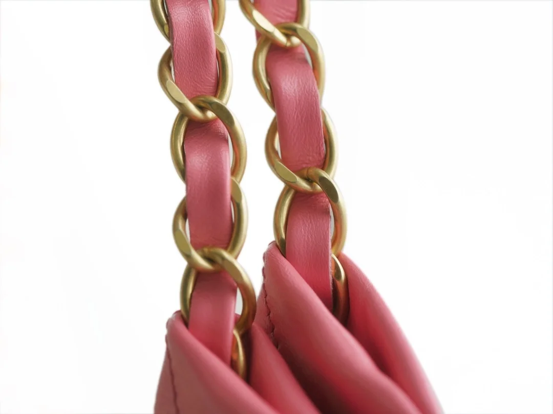 샤넬 22백 미디엄 코랄핑크 금장