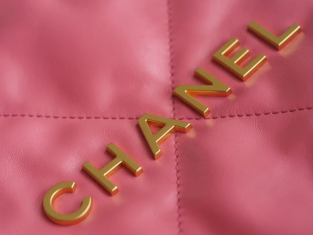 샤넬 22백 미디엄 코랄핑크 금장