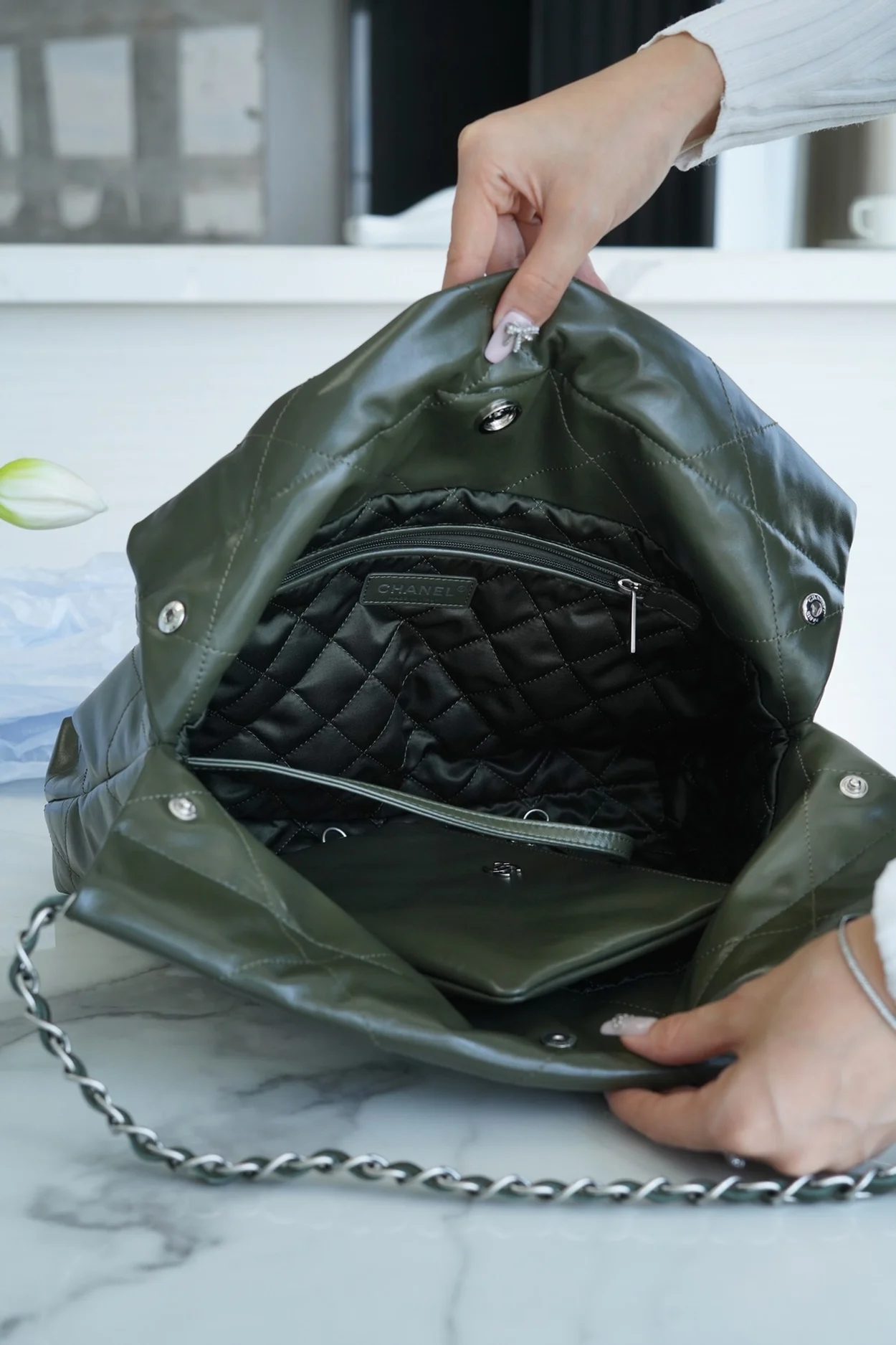 샤넬 22백 스몰 그린 은장