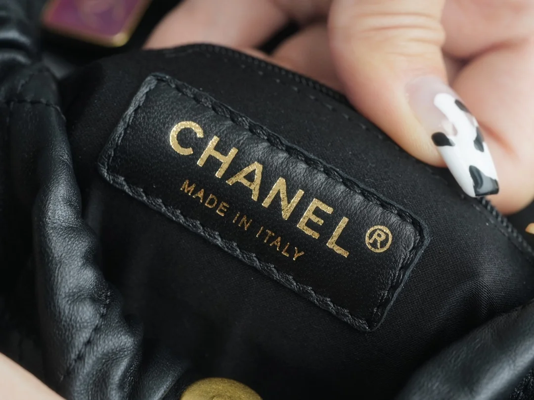 샤넬 22백 미니 버킷백 금장