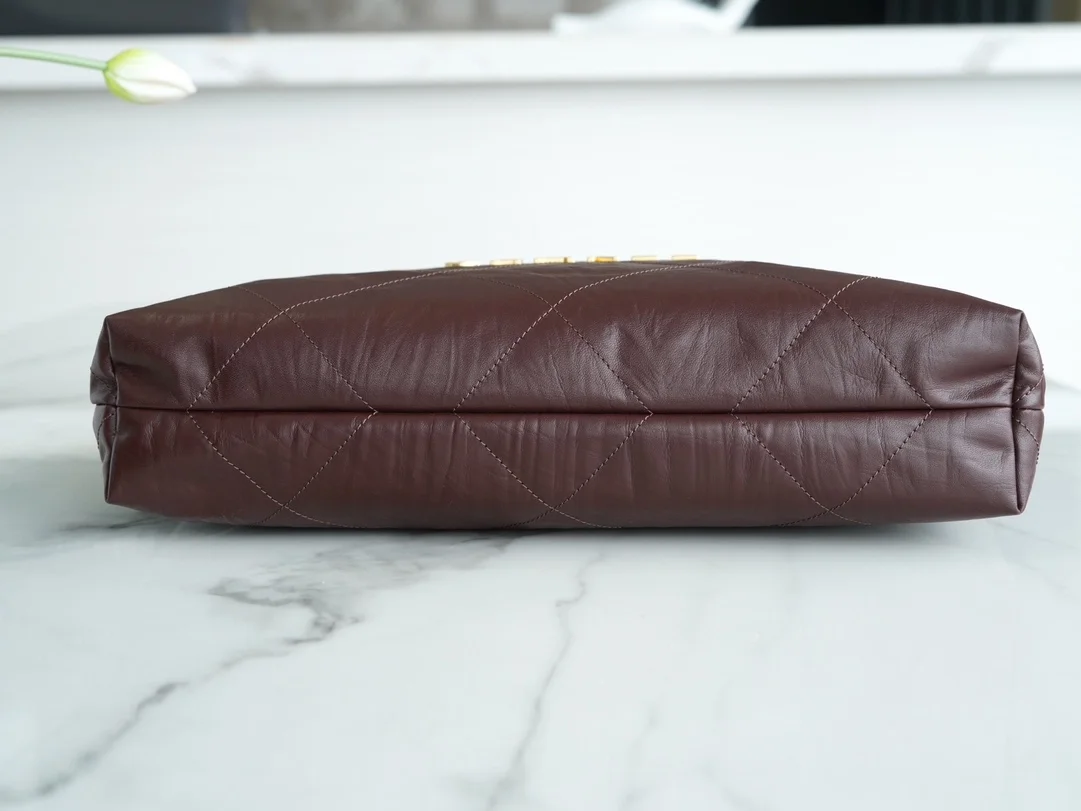 샤넬 22백 미디엄 다크 브라운 금장