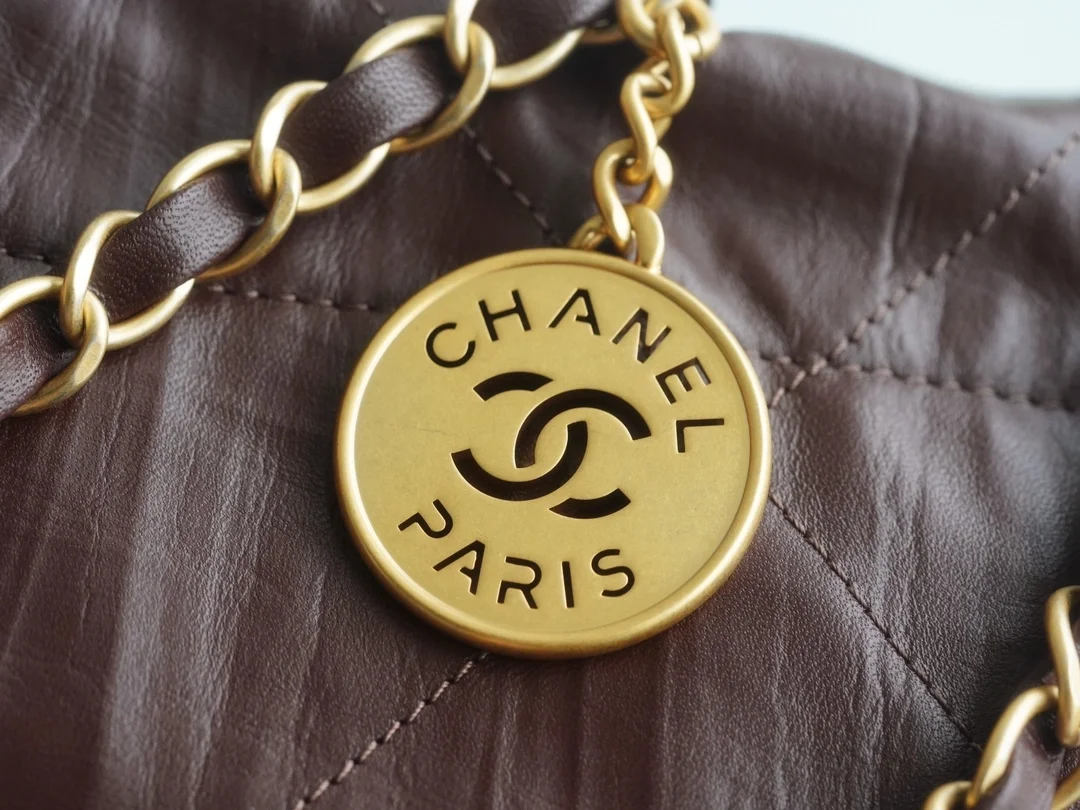 샤넬 22백 미디엄 다크 브라운 금장