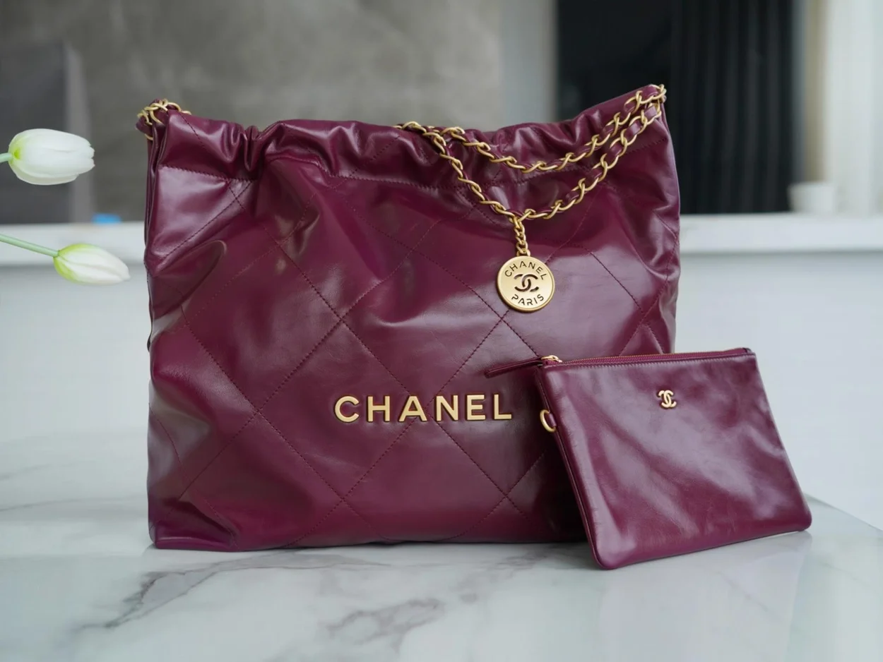 샤넬 22백 미디엄 버건디 금장