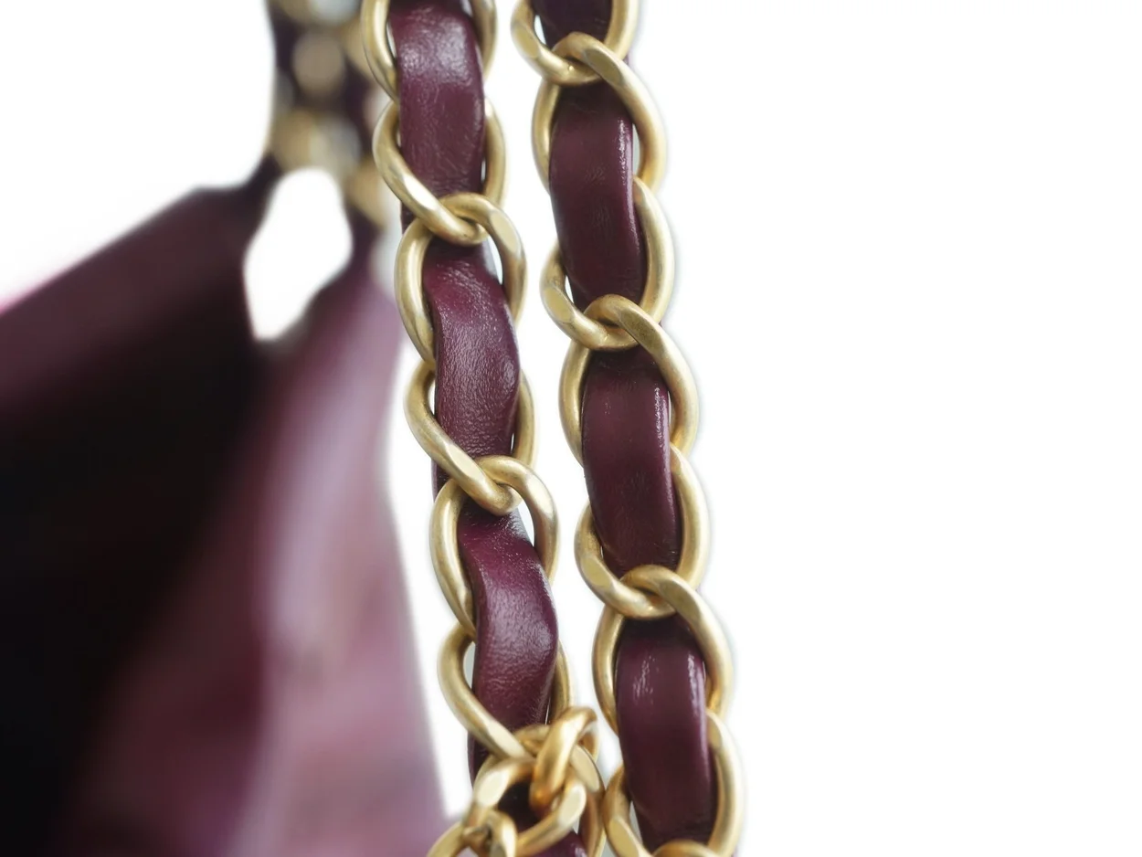 샤넬 22백 미디엄 버건디 금장