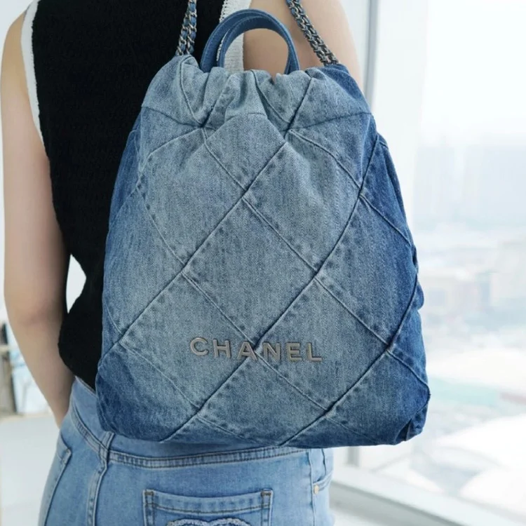 샤넬 22백팩 데님 은장