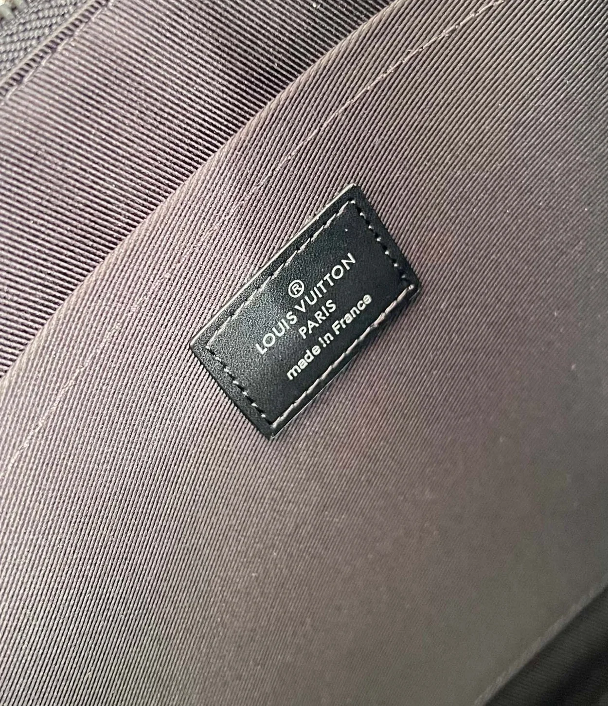 루이비통 다미에 스탠딩 클러치 N64612