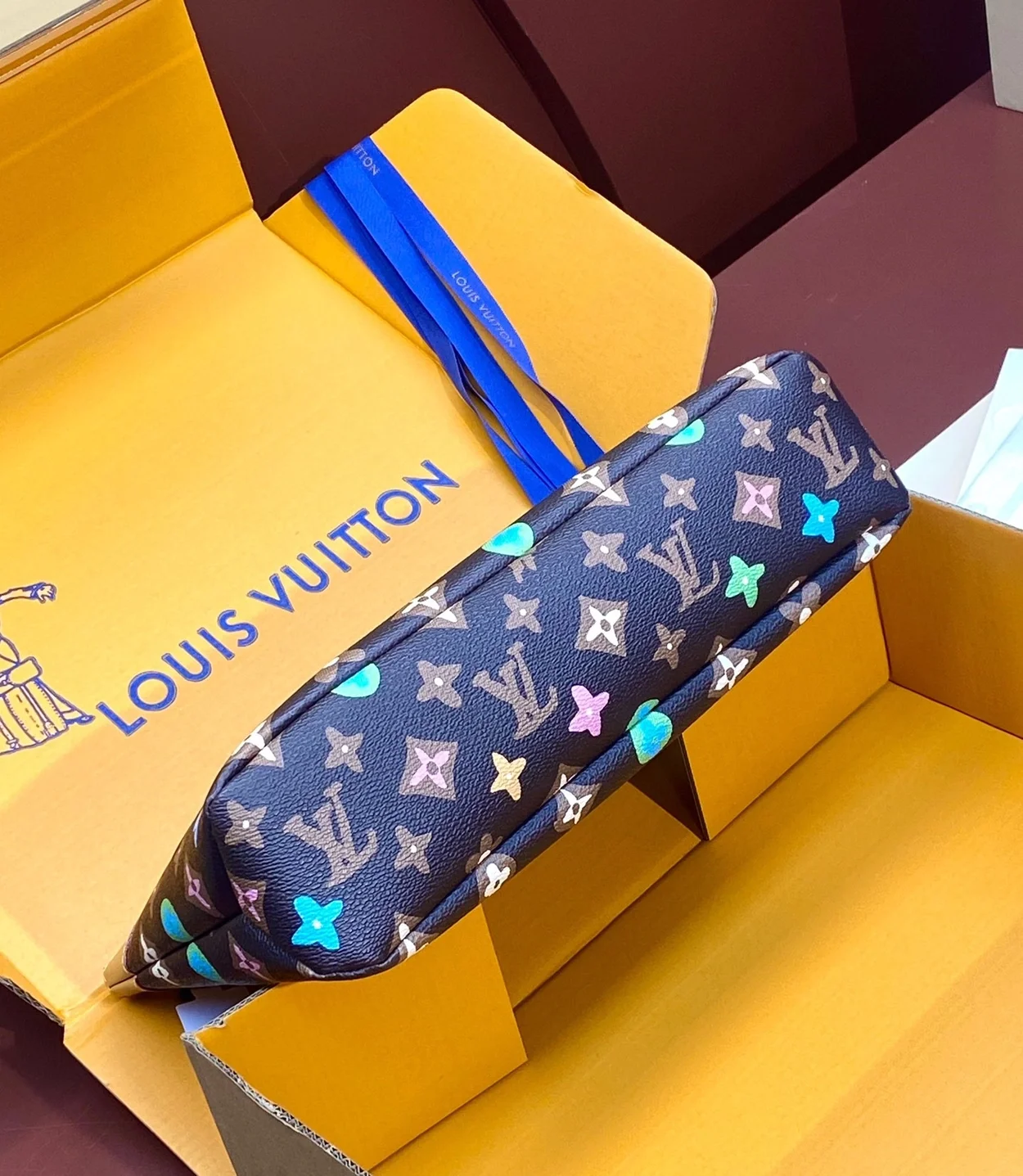 루이비통 포쉐트 보야주 수플 M83568