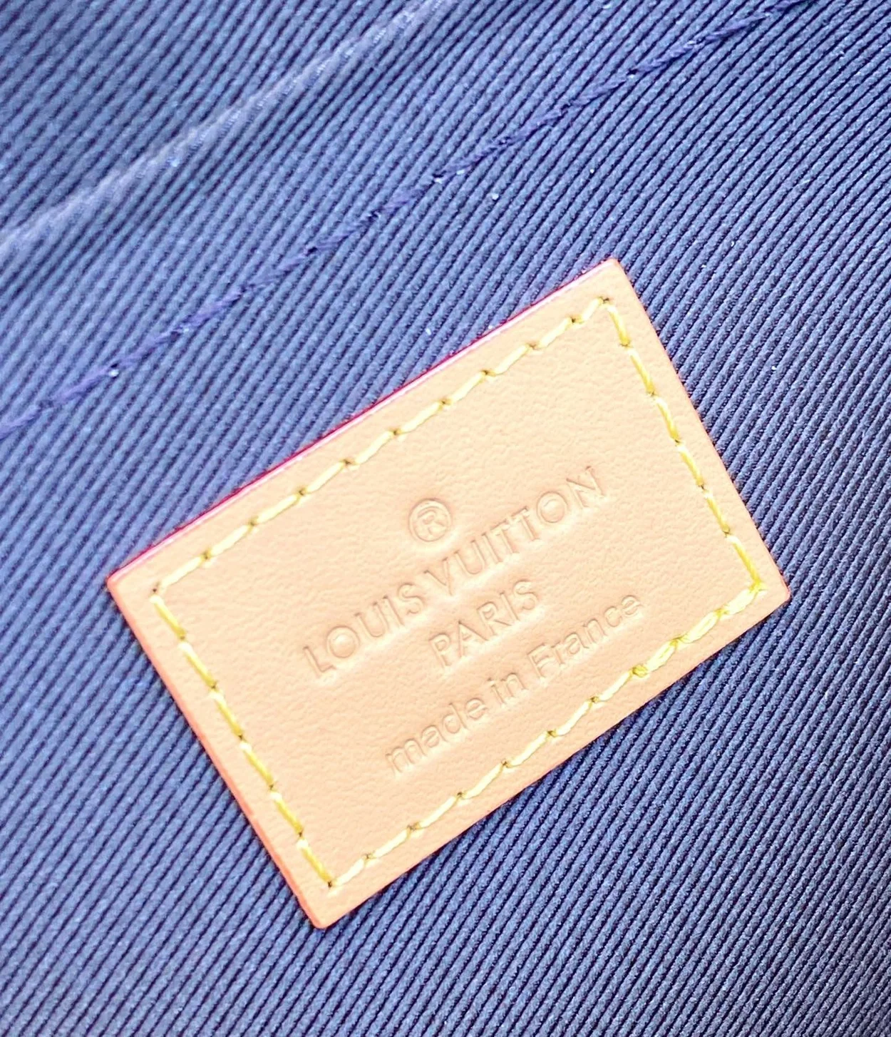 루이비통 포쉐트 보야주 수플 M83568