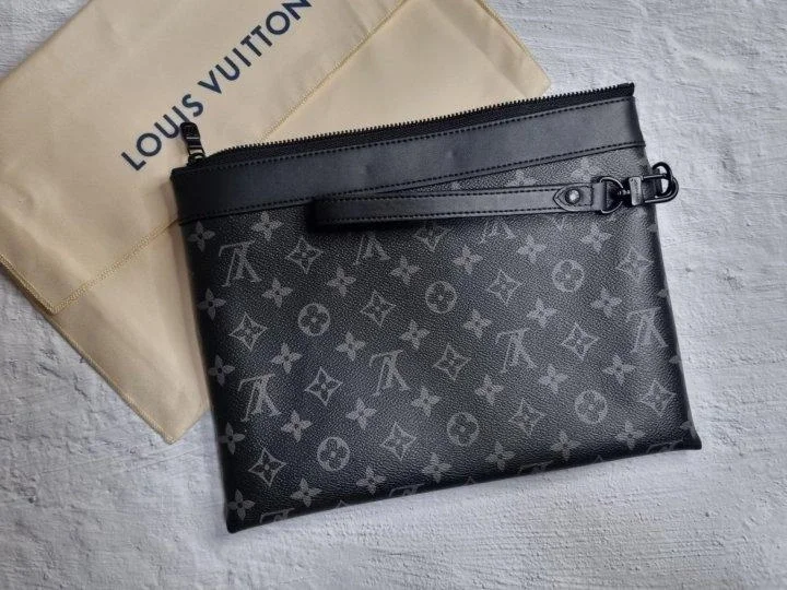 루이비통 포쉐트 투고 클러치 M81549