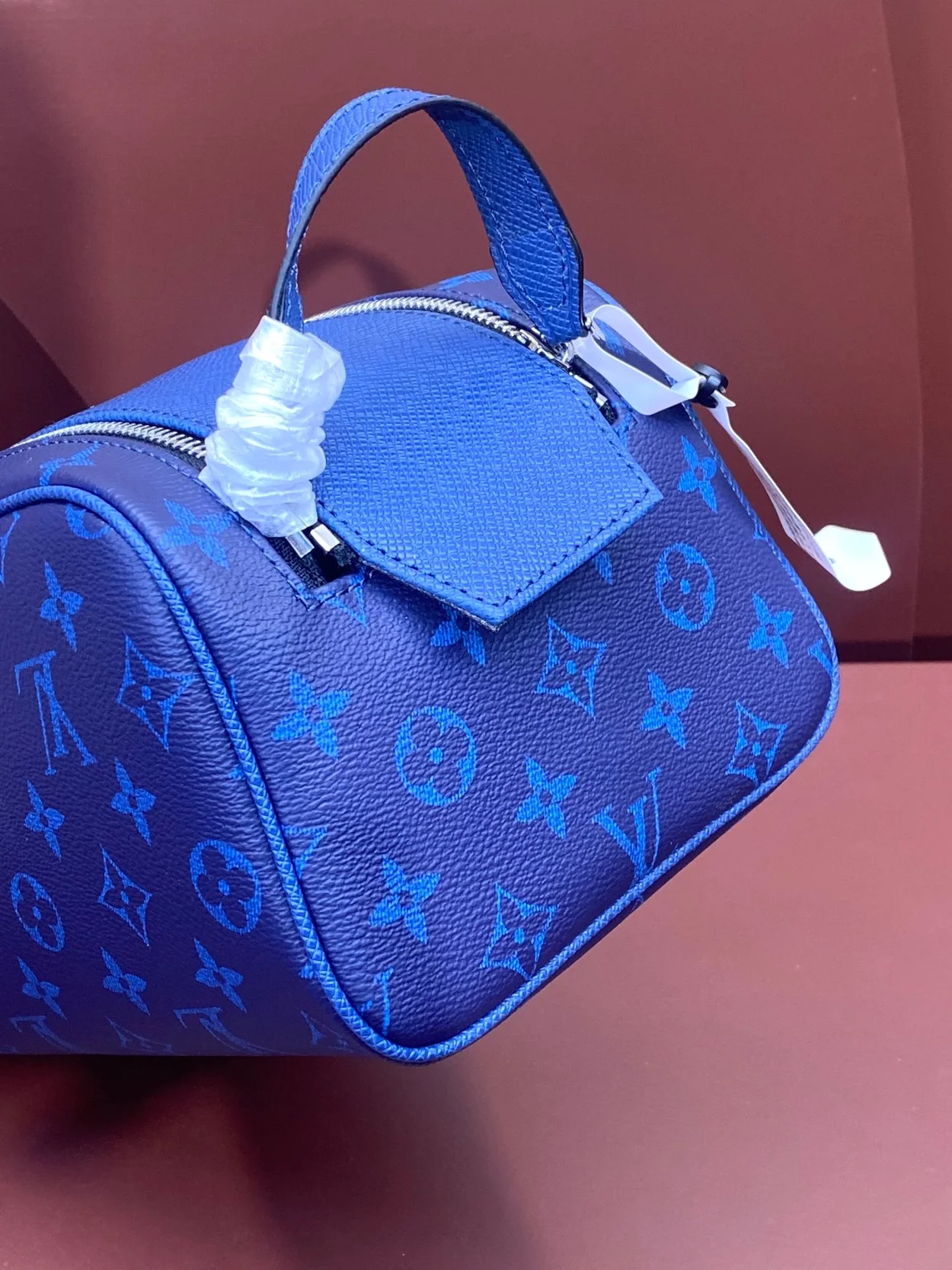 루이비통 도프 키트 파우치 M30849