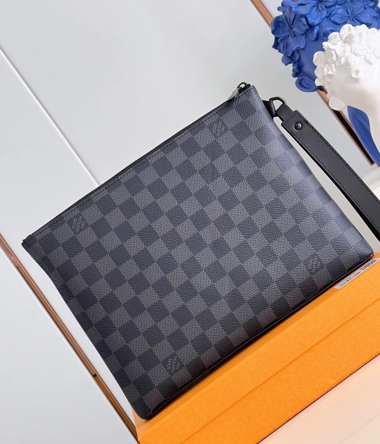 루이비통 테이크오프 파우치 N40505