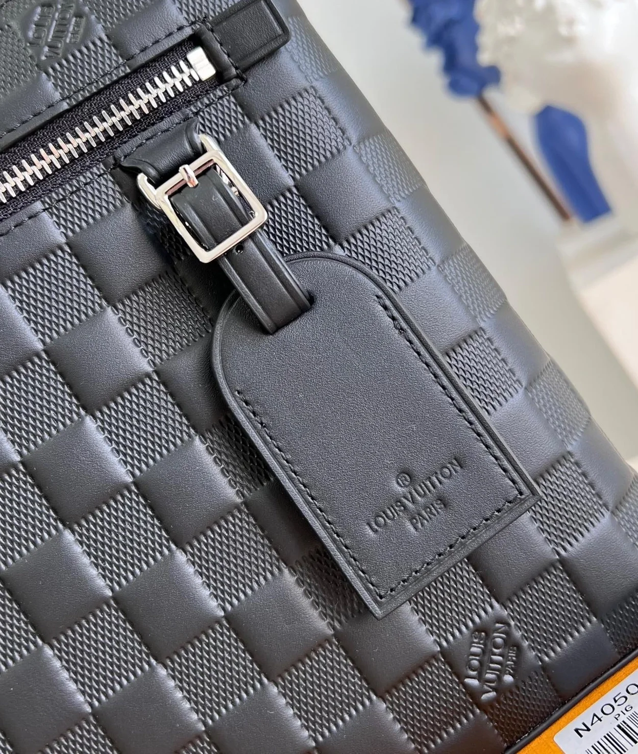 루이비통 테이크오프 파우치 N40504