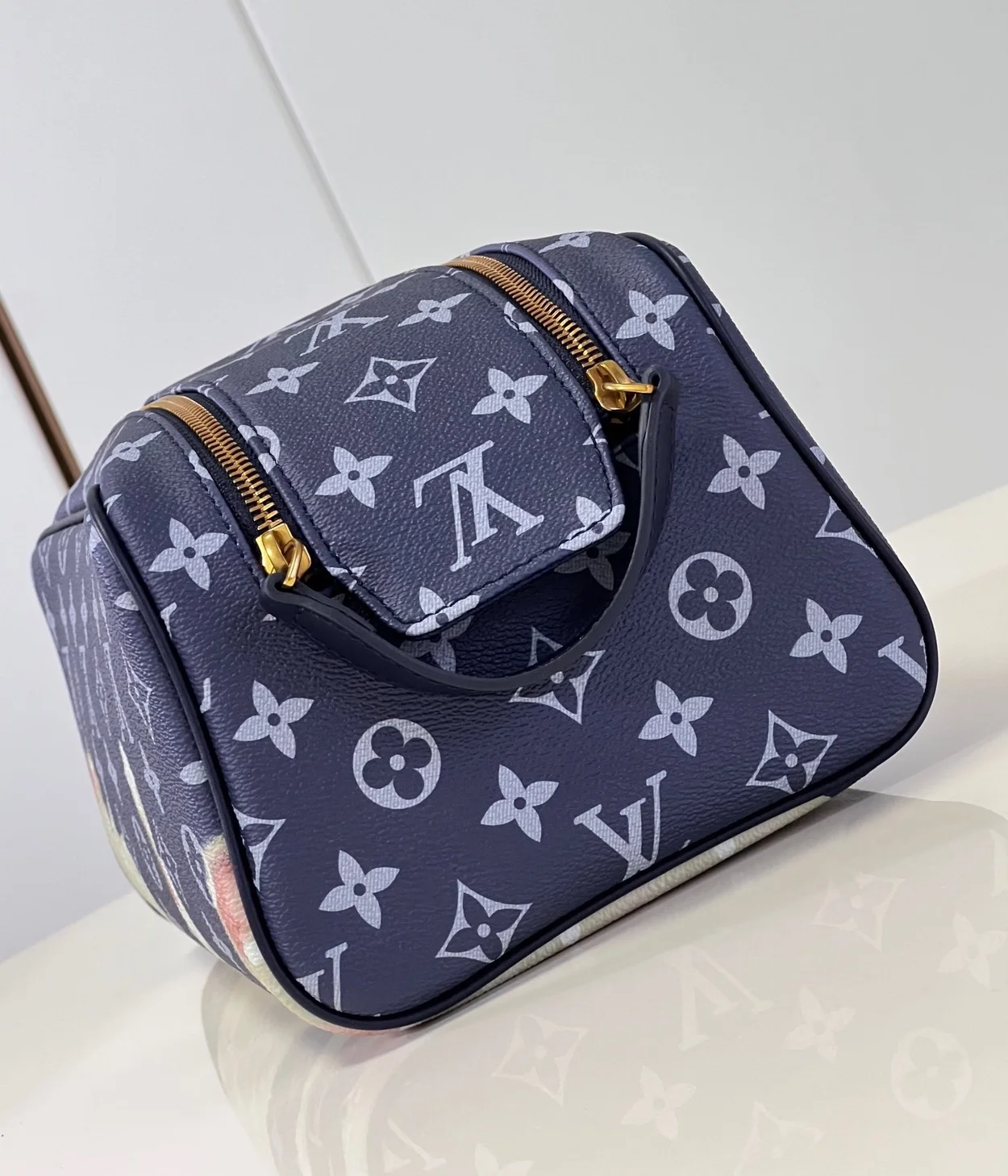 루이비통 도프 키트 M82831