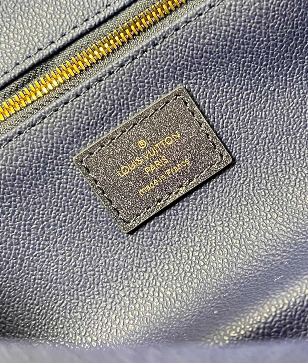 루이비통 도프 키트 M82831