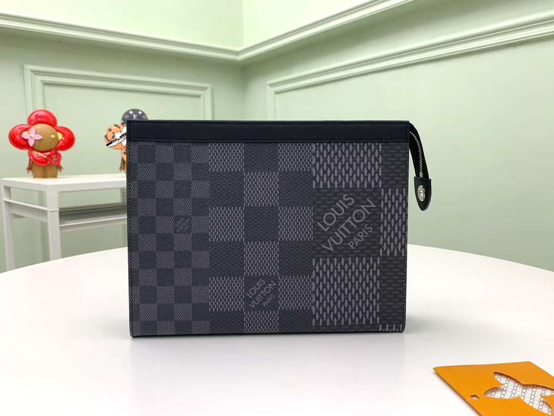 루이비통 다미에 포쉐트 보야주 클러치 N60444