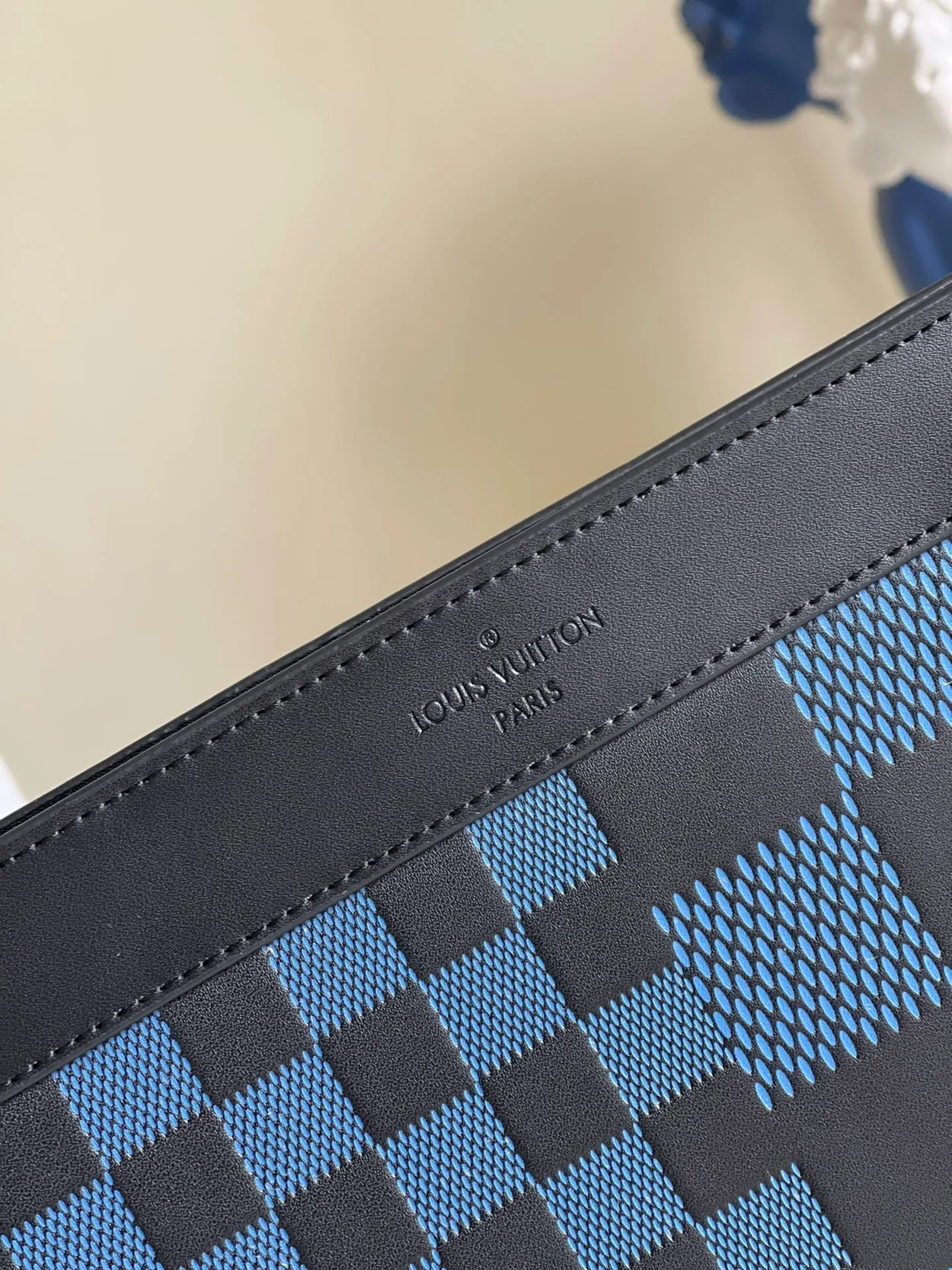 루이비통 스탠딩 파우치 클러치 N60448