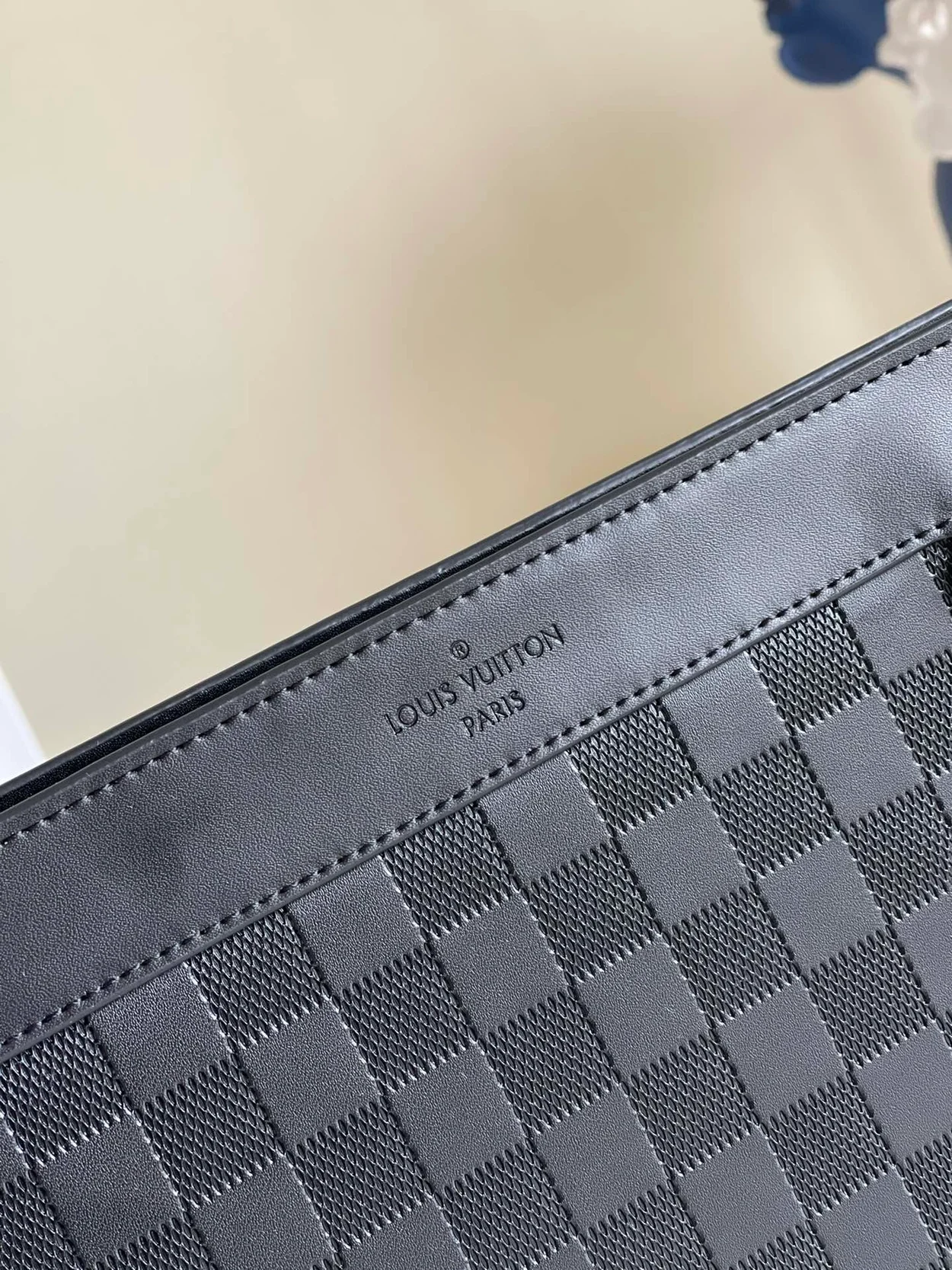 루이비통 디스커버리 포쉐트 다미에 백 N60112