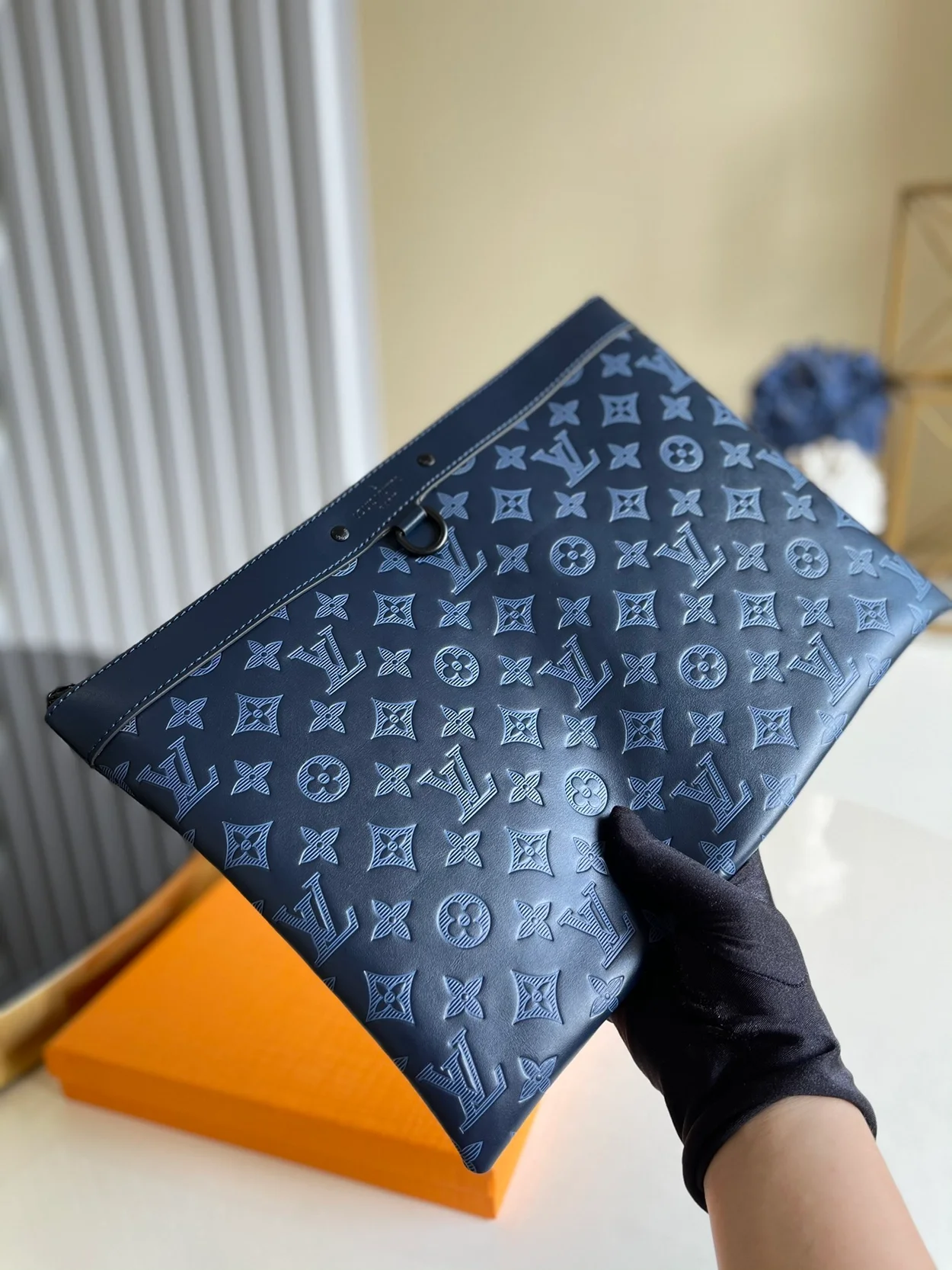 루이비통 디스커버리 포쉐트 GM M80425