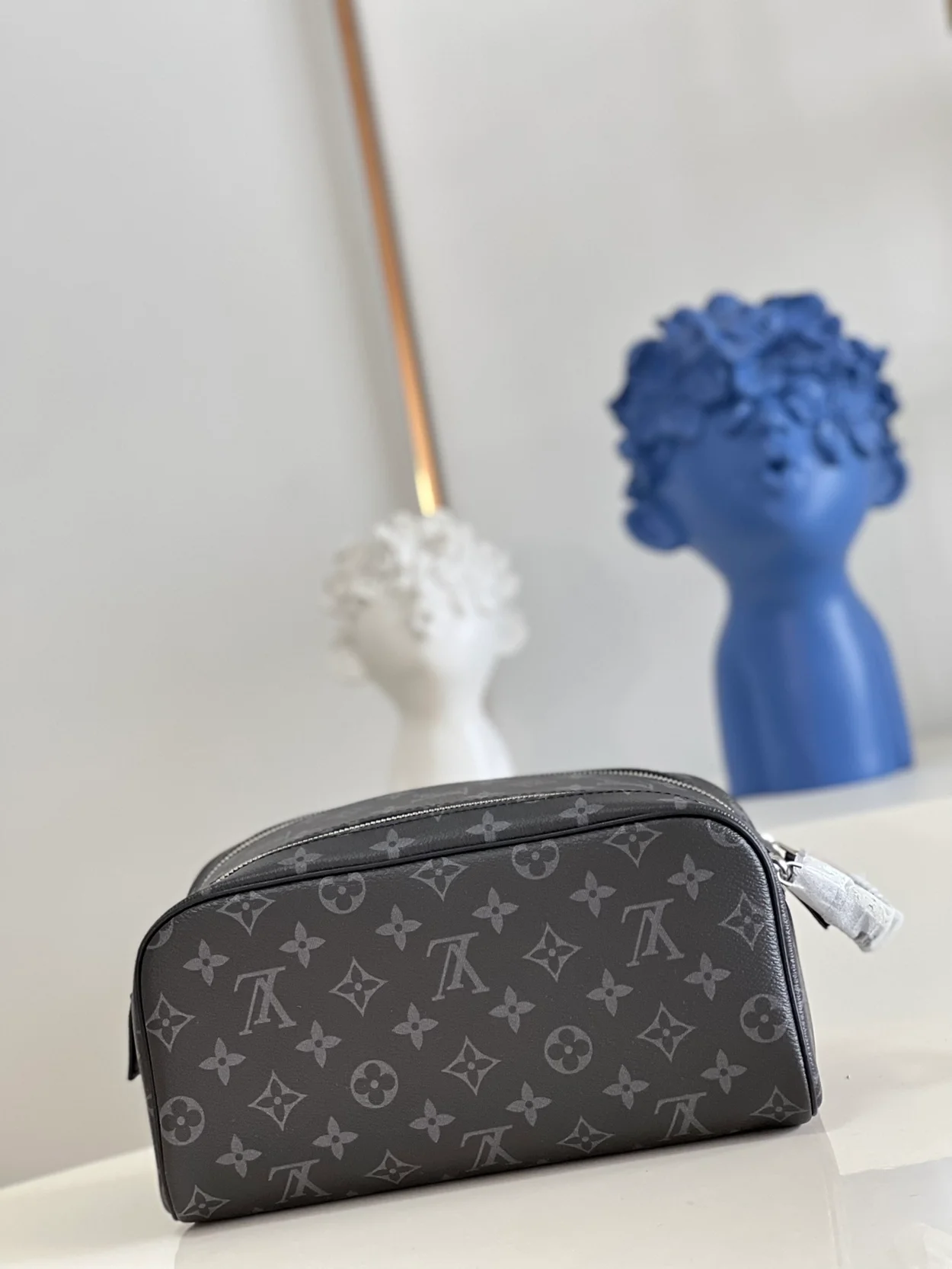 루이비통 도프 키트 M46354