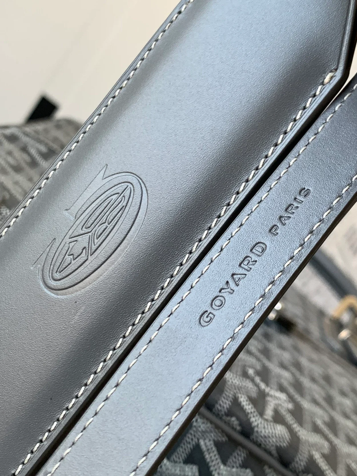 고야드 암바사드 브리프케이스 PM 그레이