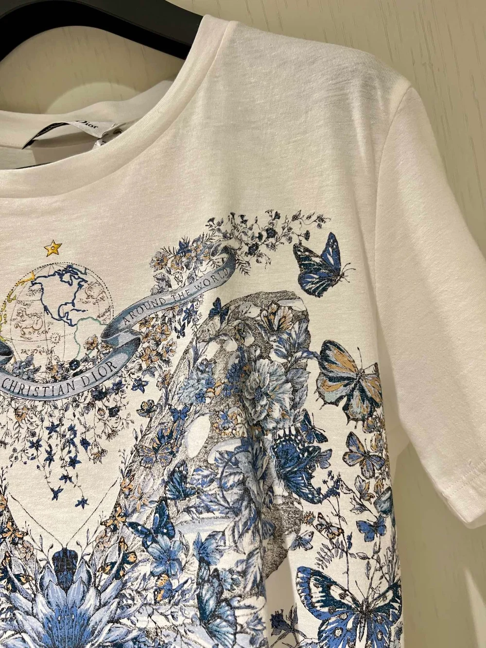 디올 파스텔 미드나잇 블루 버터플라이 티셔츠