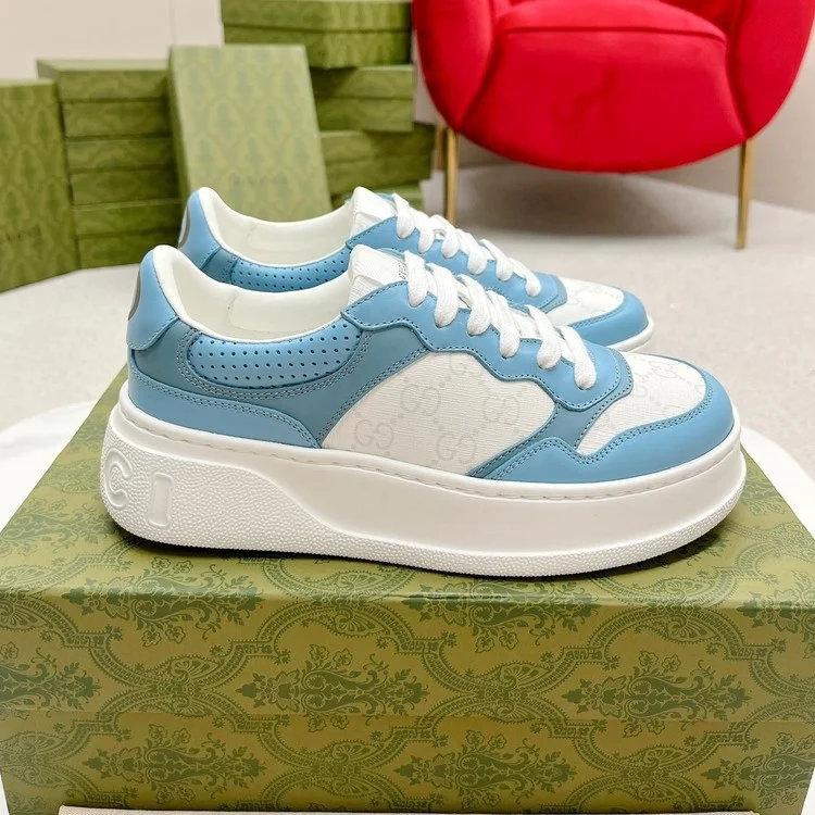 구찌 청키 B 스니커즈