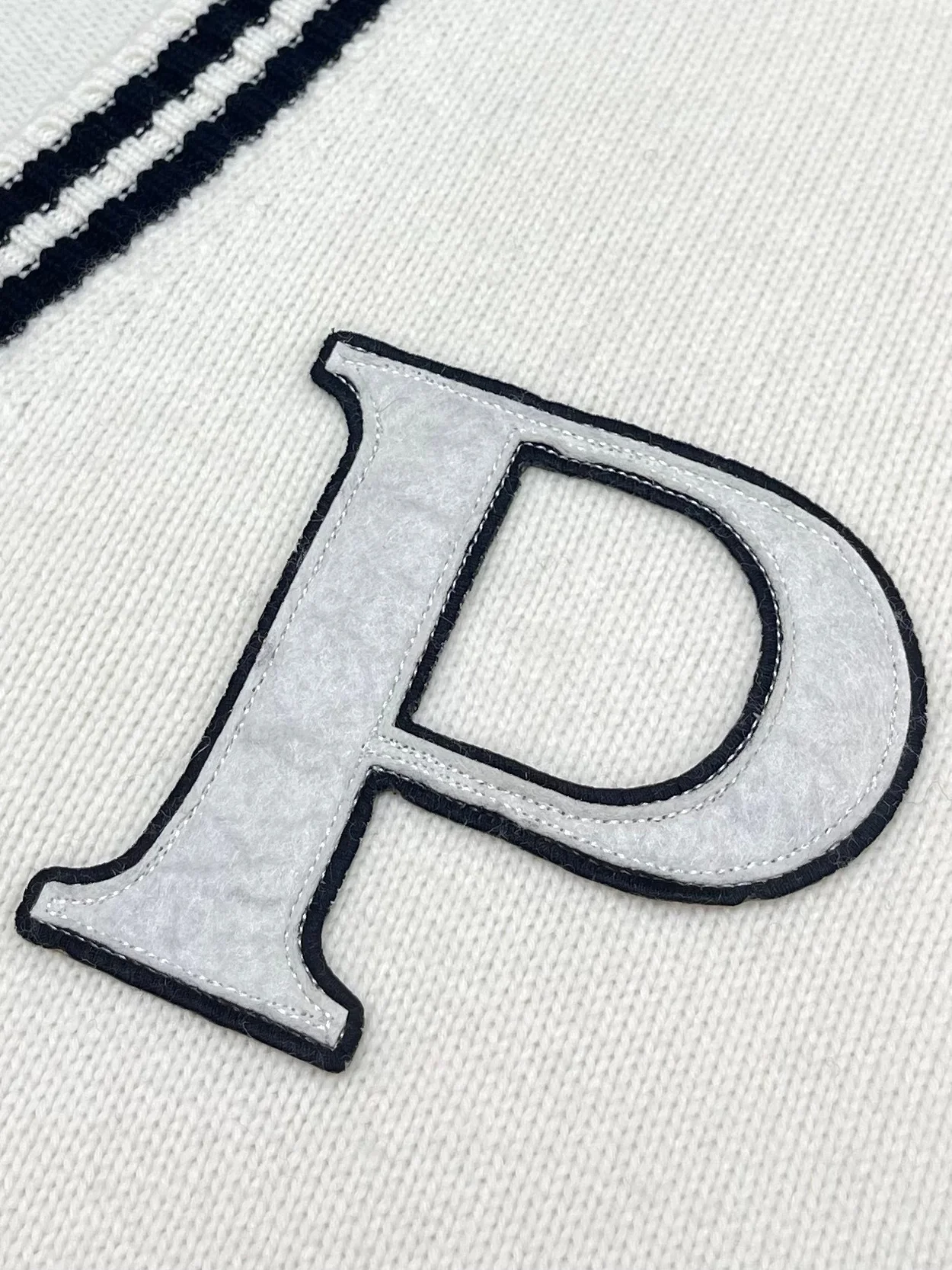 프라다 울 캐시미어 가디건