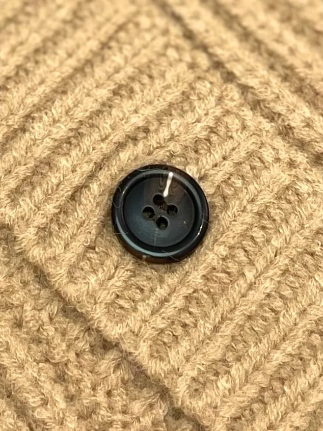 프라다 캐시고라 니트 가디건