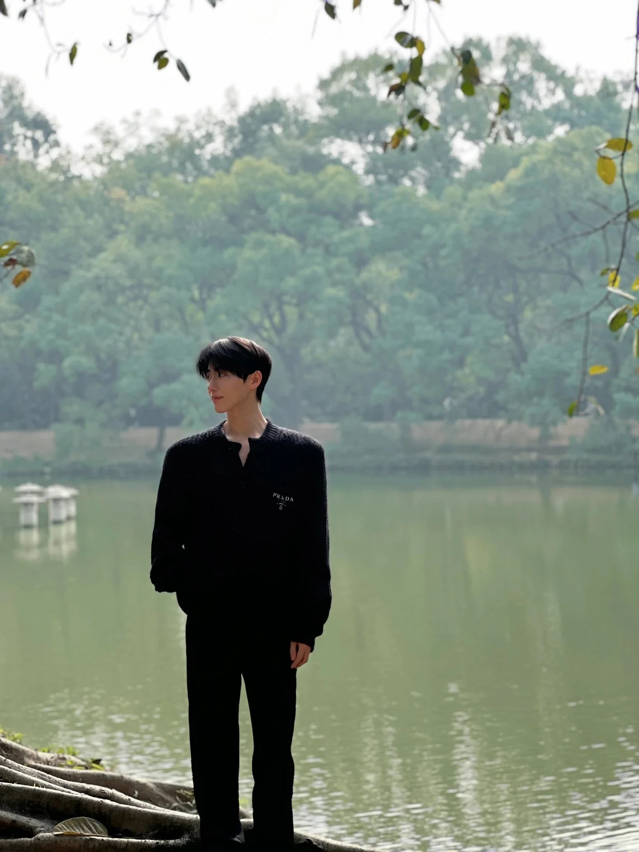 프라다 캐시고라 니트 가디건