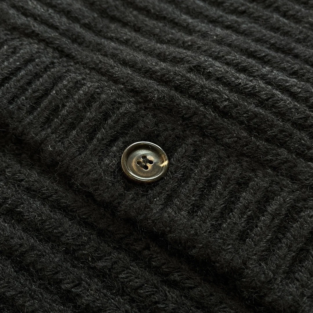 프라다 캐시고라 니트 가디건