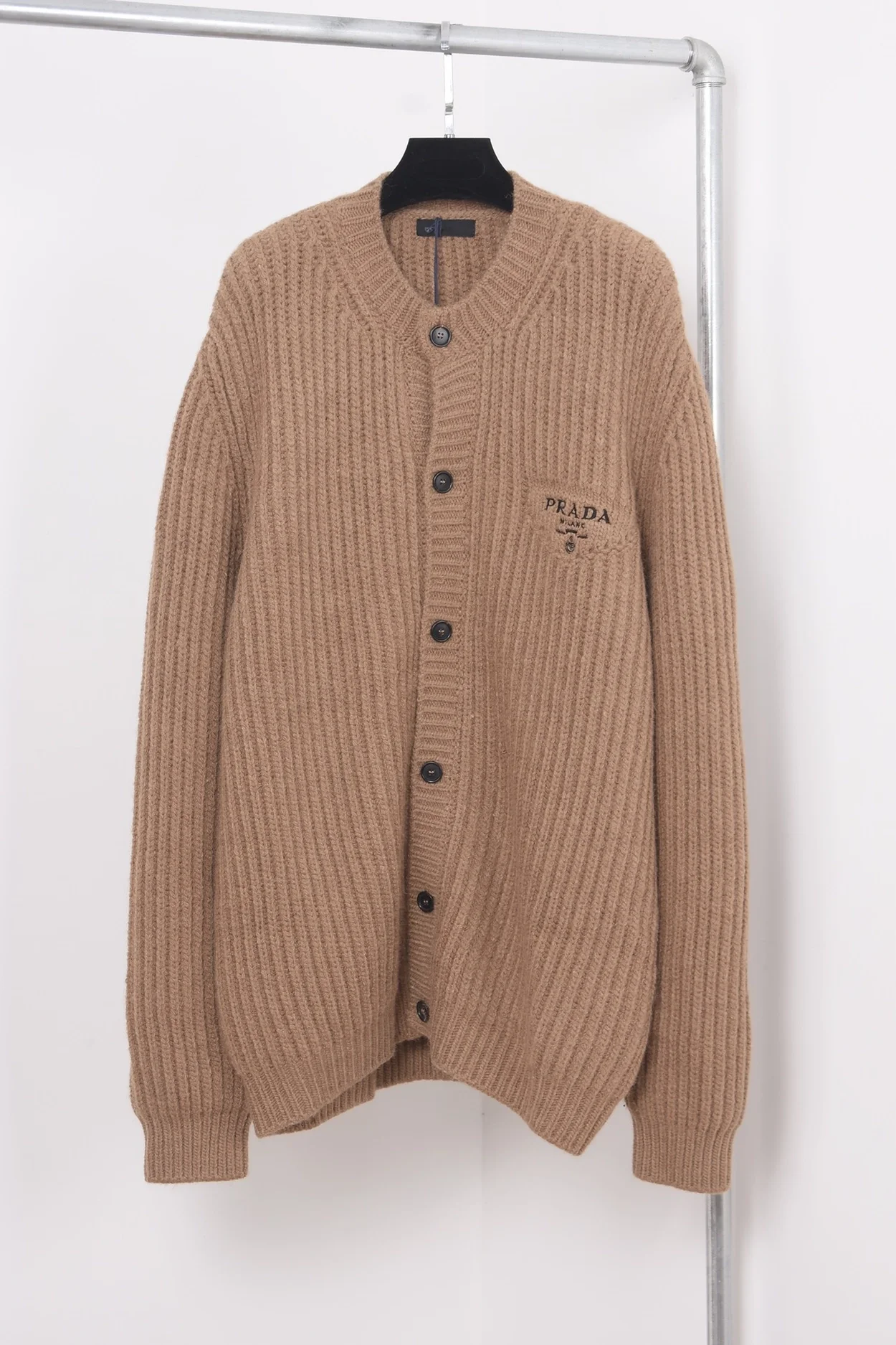 프라다 캐시고라 니트 가디건