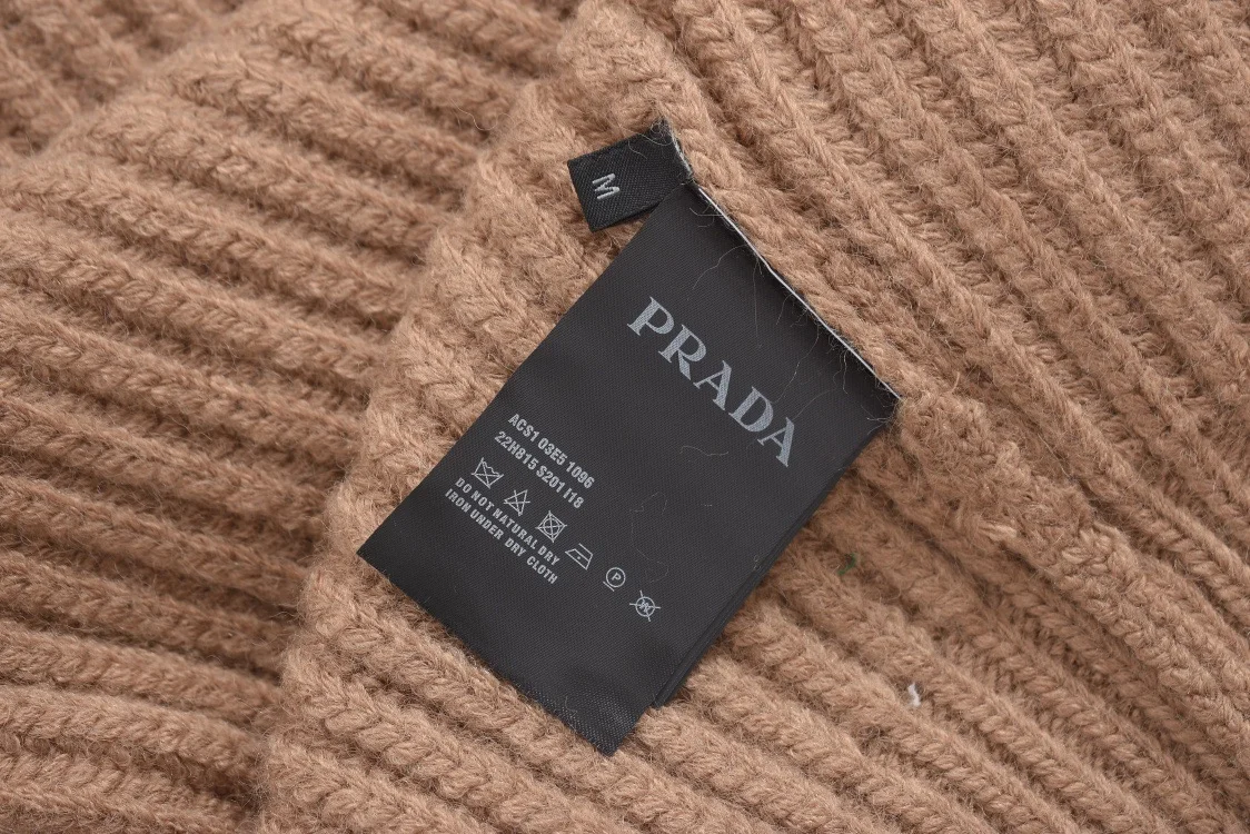 프라다 캐시고라 니트 가디건