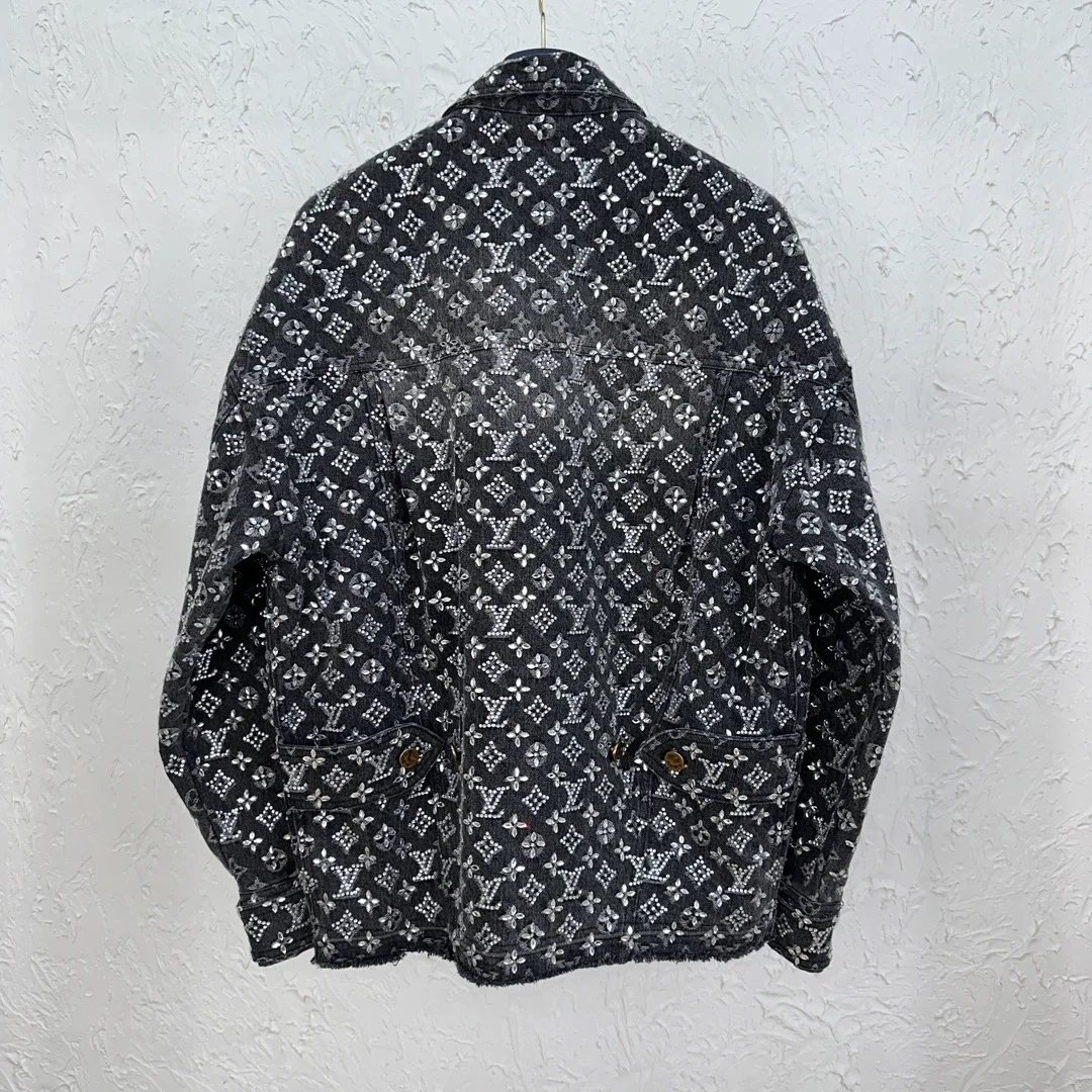 루이비통 메이드 투 오더 엠브로이더드 모노그램 데님 오버셔츠 1ABY92