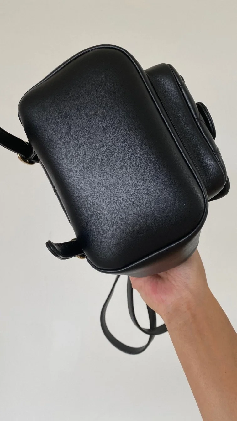 []샤넬 원 포켓 듀마 백팩 스몰 램스킨 블랙