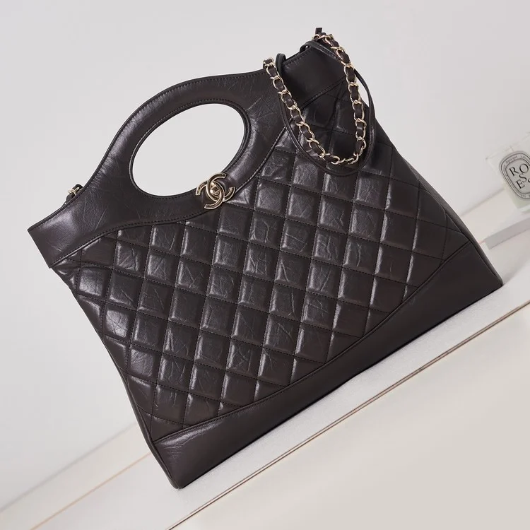 샤넬 31 라지 쇼핑백 토트백 블랙 금장