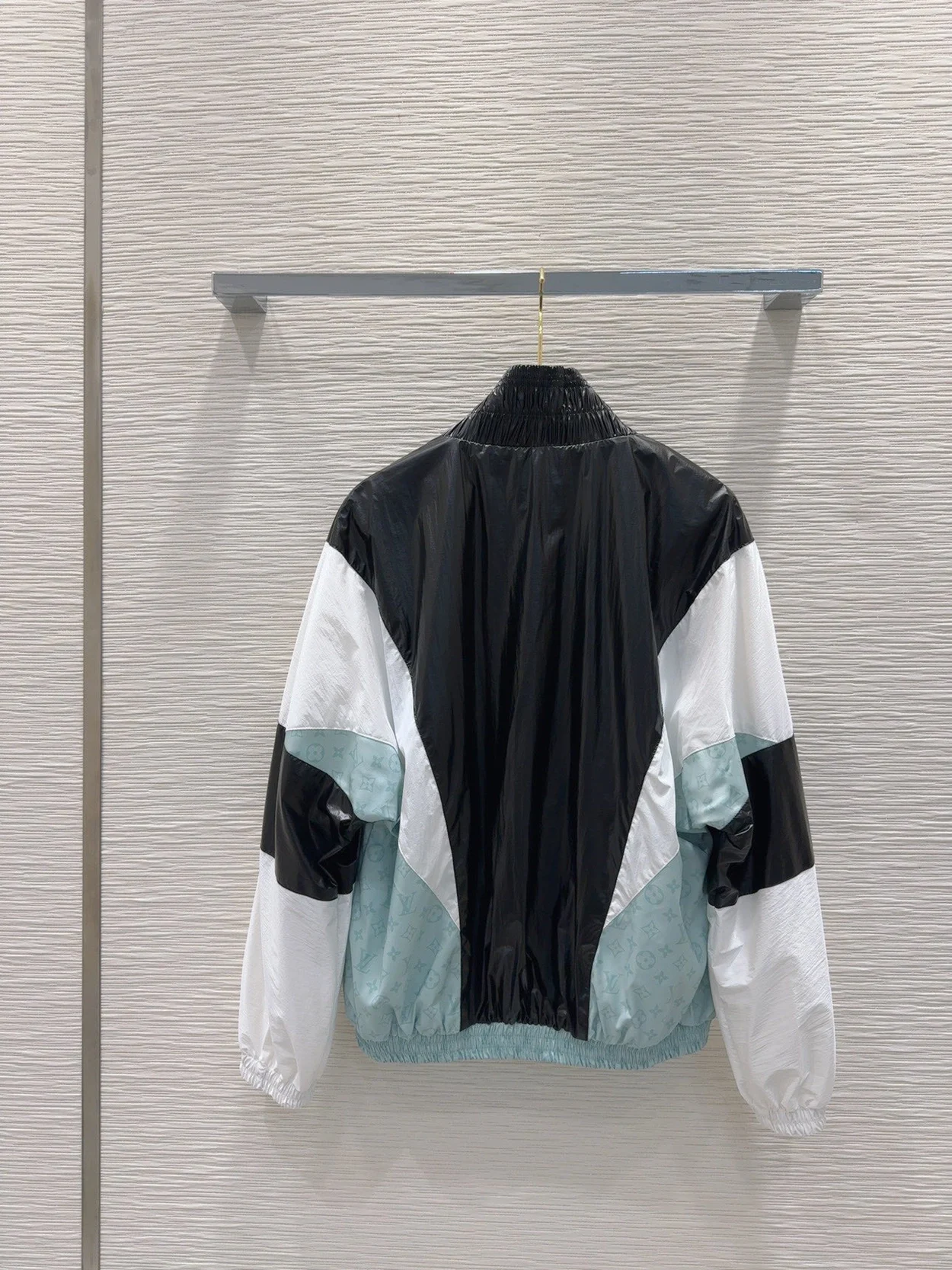 루이비통 스포티 컬러 블록 집업 파카